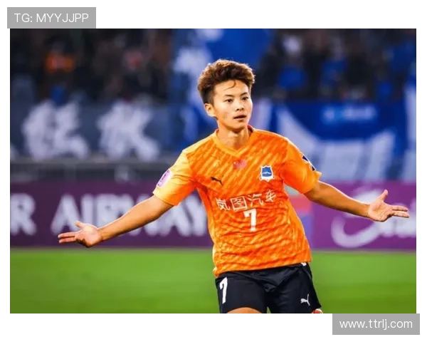 辽阳足球历史上的闪耀时刻哪位足球明星曾亲临这座城市